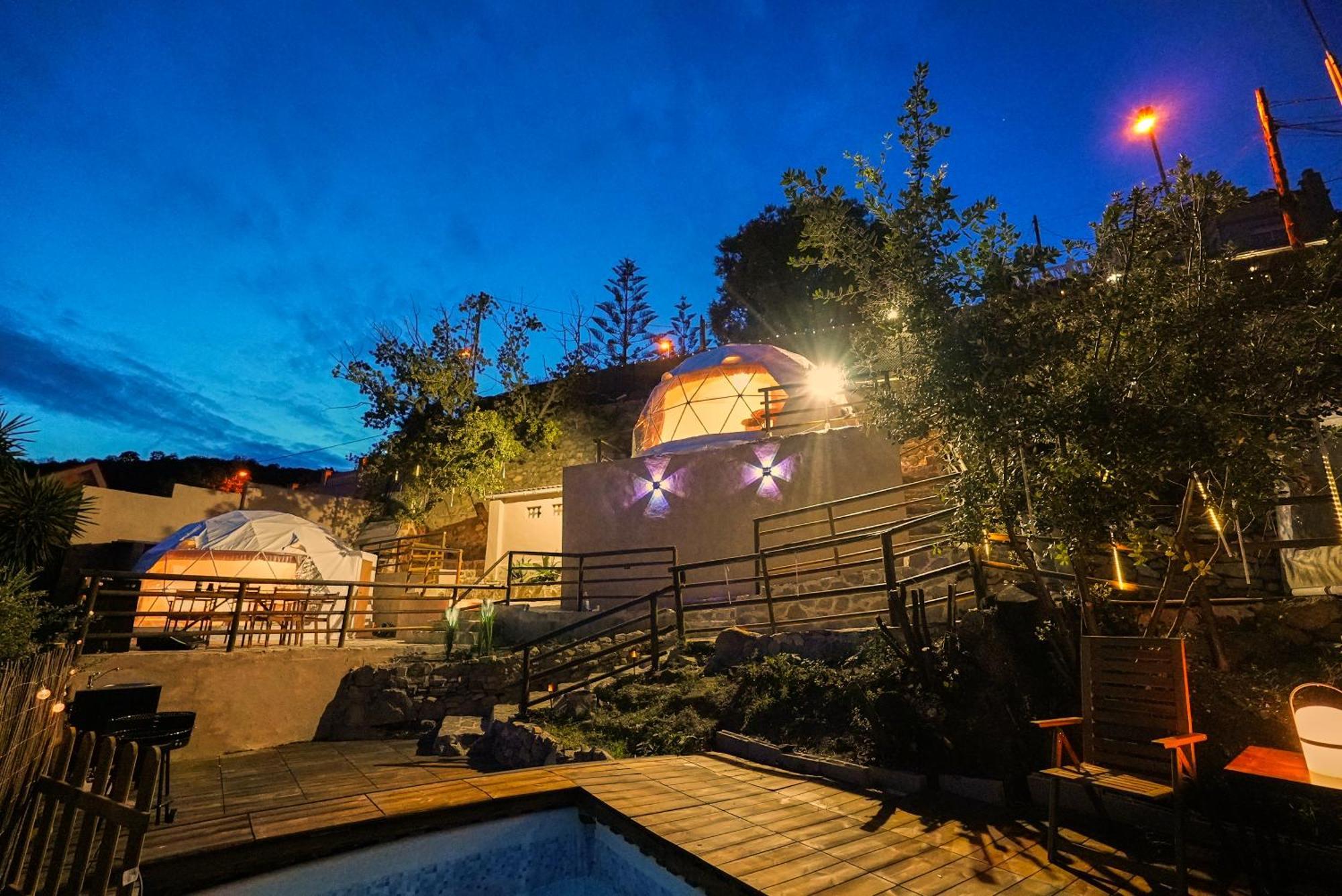 Willa Aaa View Private Terrace Outdoor Heated Hot Tub Family Fun Badalona Zewnętrze zdjęcie